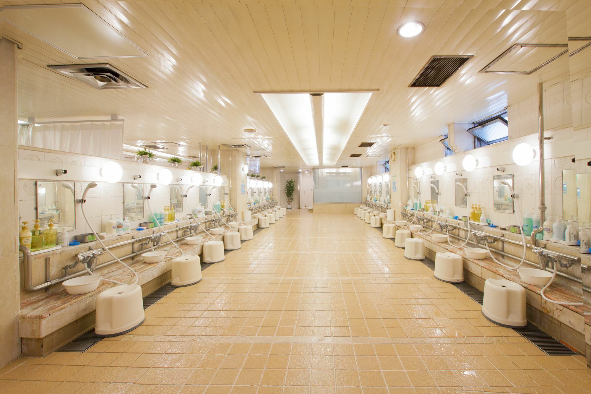 Capsule Inn Osaka - Caters To Men Eksteriør bilde