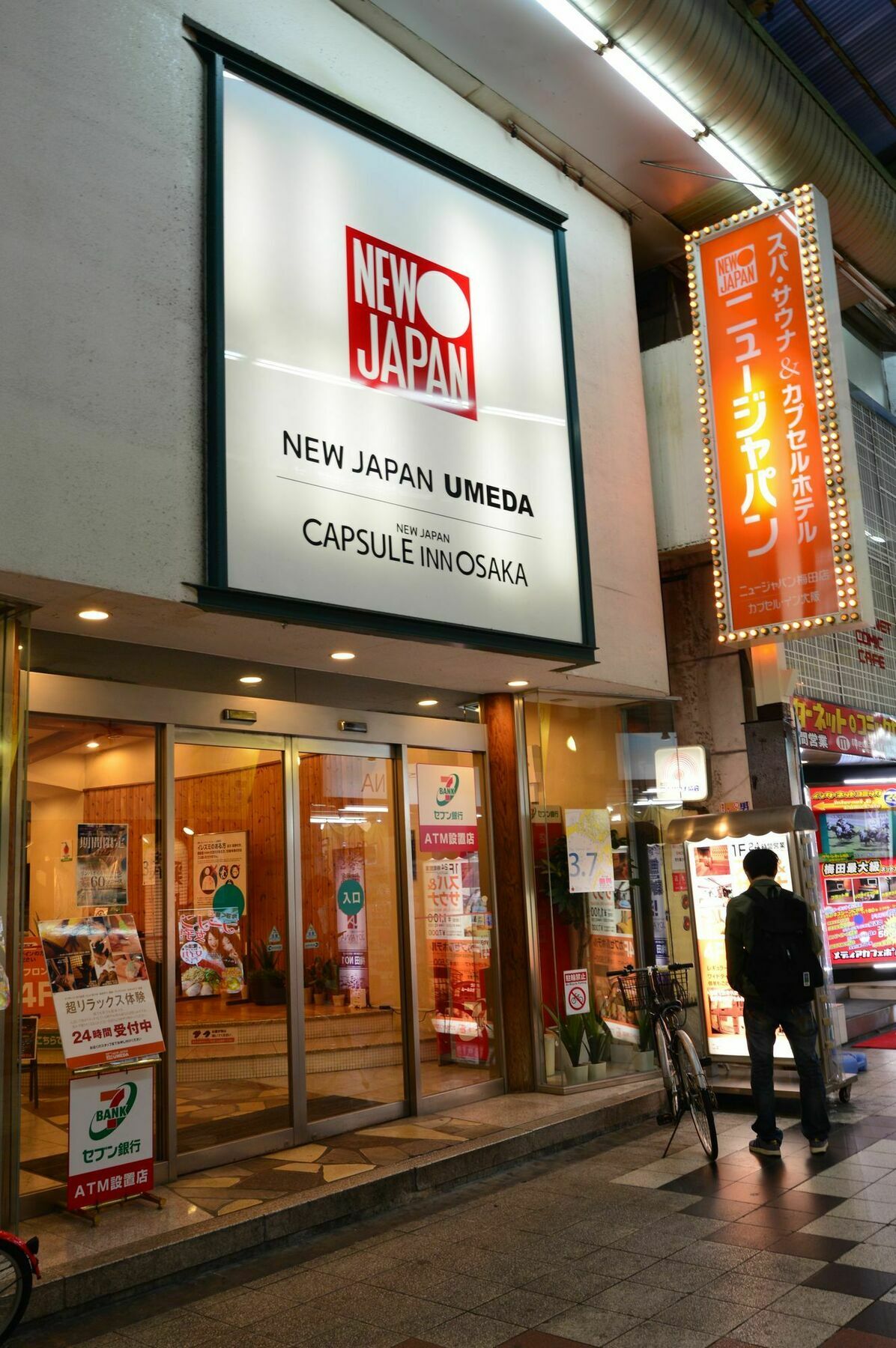 Capsule Inn Osaka - Caters To Men Eksteriør bilde